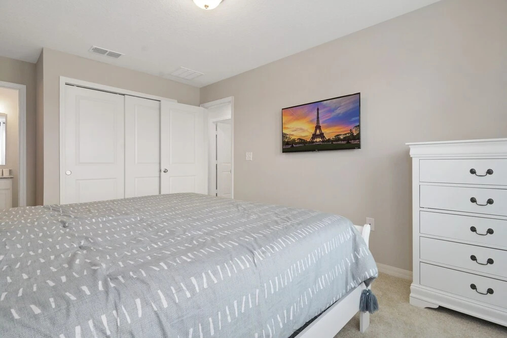 4 Bd Sleeps 10 w Gameroom Close to Disney 5147