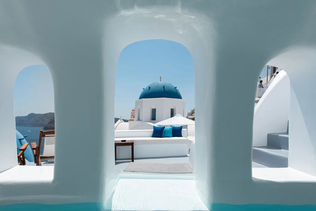 Oia Spirit Studios by Mary D Nomikou