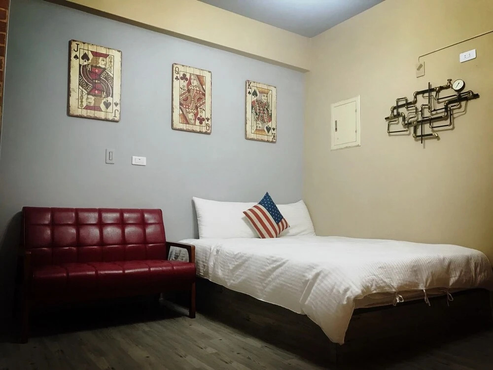 FC Holiday Inn