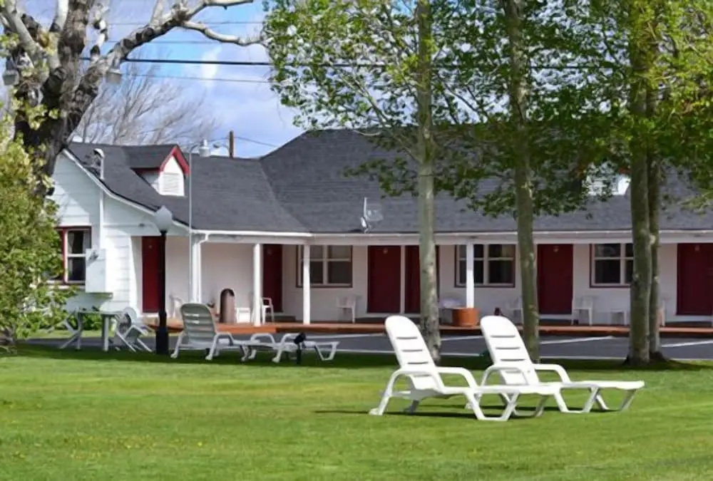 Silver Maple Inn