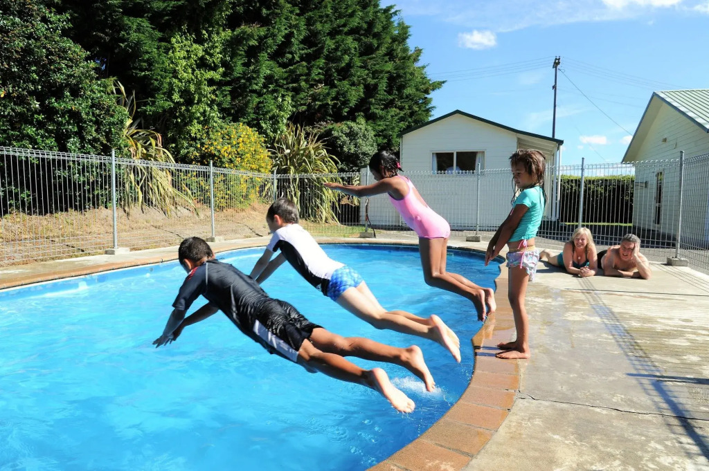 Blenheim TOP 10 Holiday Park