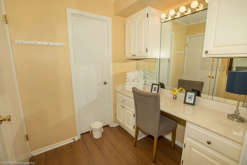 Sandpiper Cove 2119 1 Bedroom Condo by RedAwning