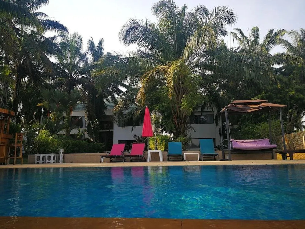 Pattaya YueHu Phoenix Deluxe Villa 5room