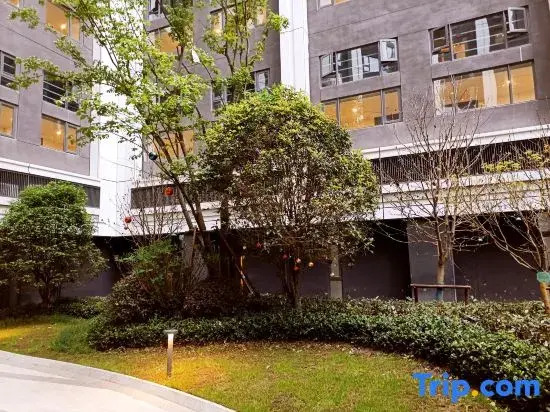 Sky City Boutique Apartments