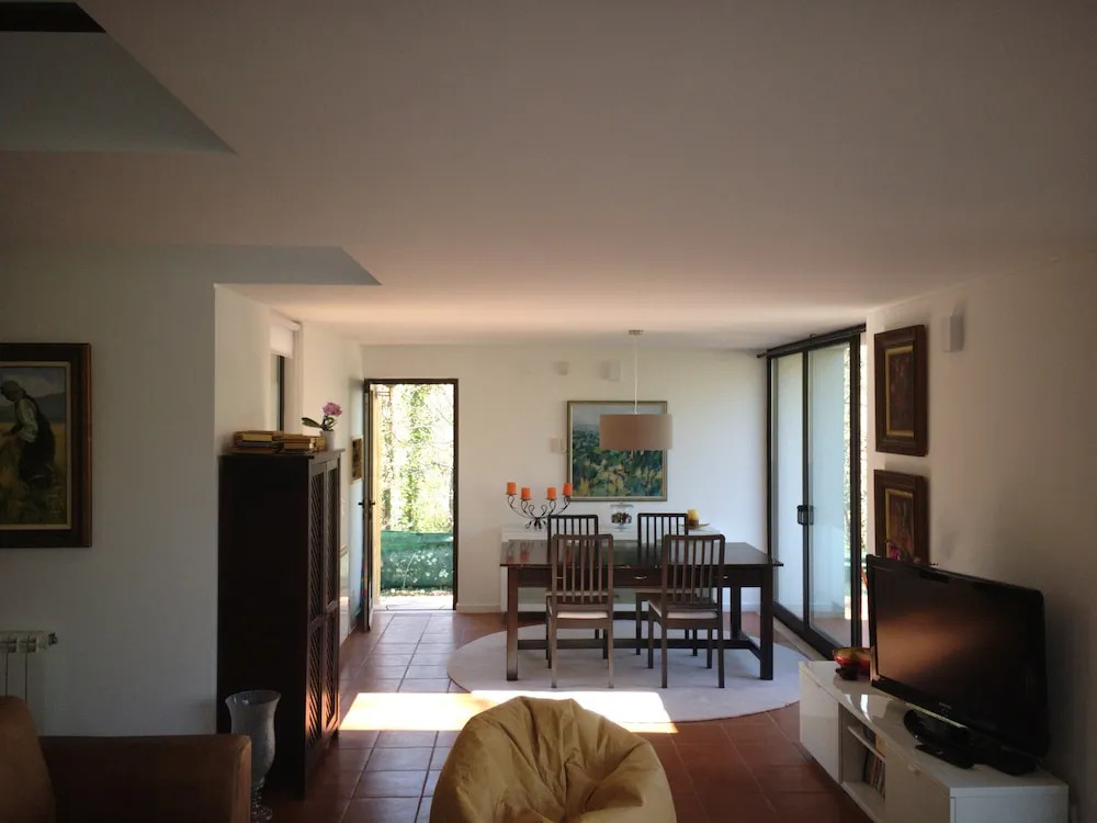 Liiiving in Caminha | Oak Tree Chill House