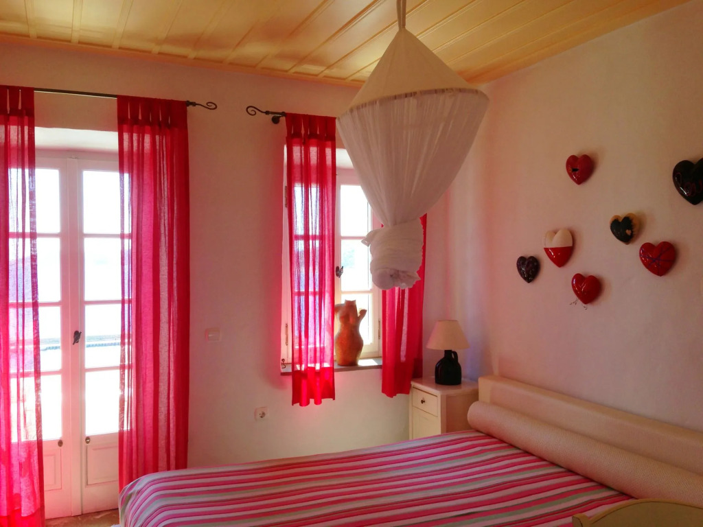 Niriedes Hotel