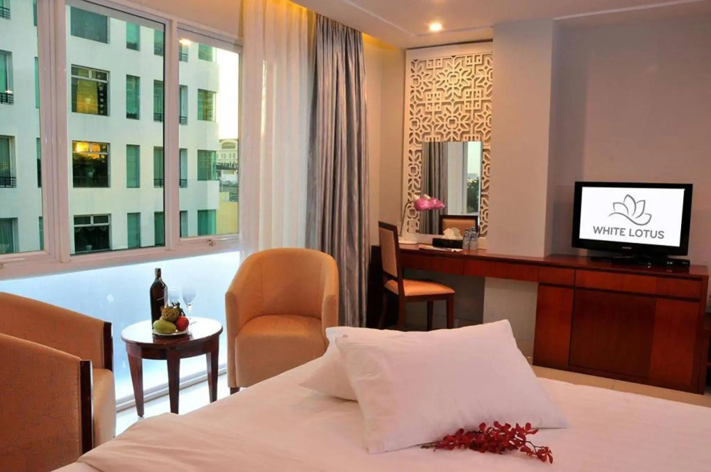 White Lotus Hotel Saigon