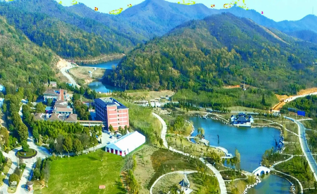 Jingtingshan Resort Hotel