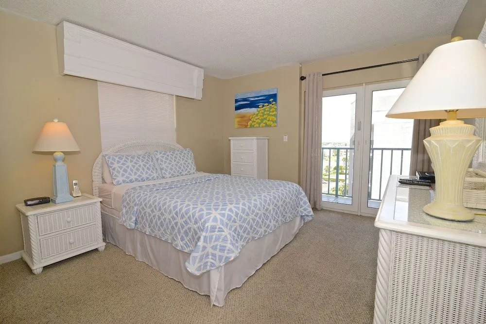 Surfside Shores 2901