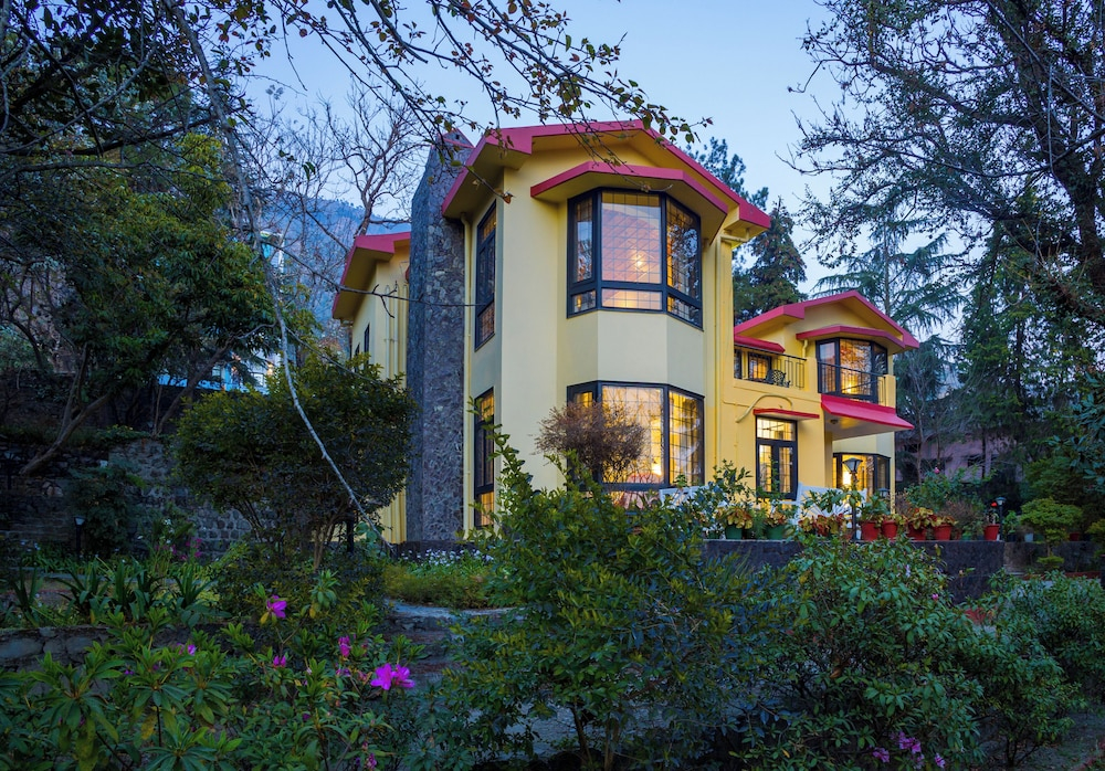 Alaya Stays Thistle House 4 BHK Hideaway