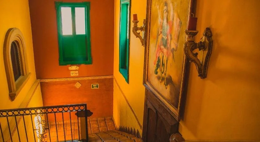 Hotel Cosmos Don Carlos
