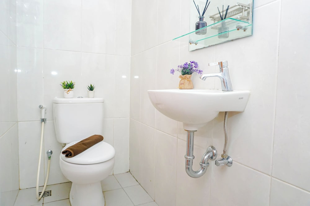 Wondrous Space 2Br At Apartment Evenciio Margonda