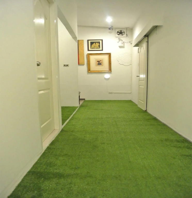 FIRST 1 Boutique House at Sukhumvit 1