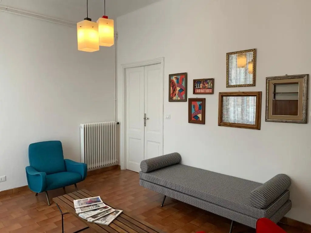 70's LA SPEZIA PENTHOUSE