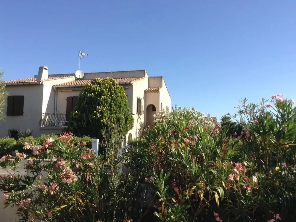 House With 3 Bedrooms in Montady, With Wonderful City View and Enclose