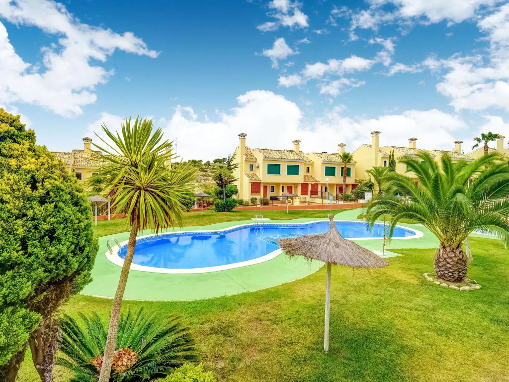 Luxurious Apartment in Orihuela with Swimming Pool