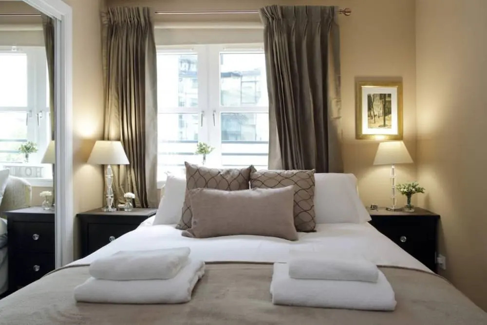 2 Bedroom Flat With Garage Parking