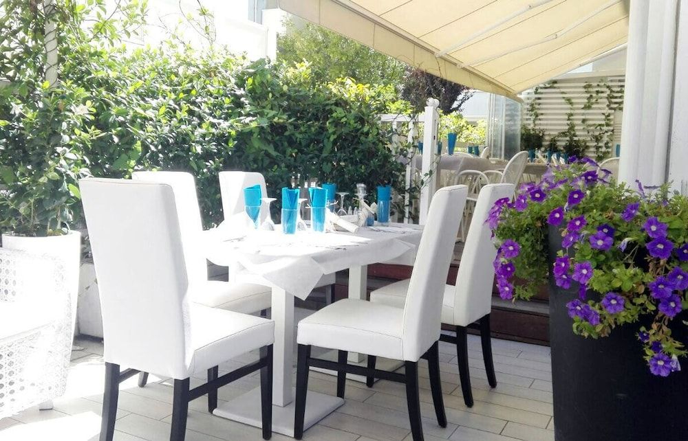 Hotel Ermeti B&B Brunch