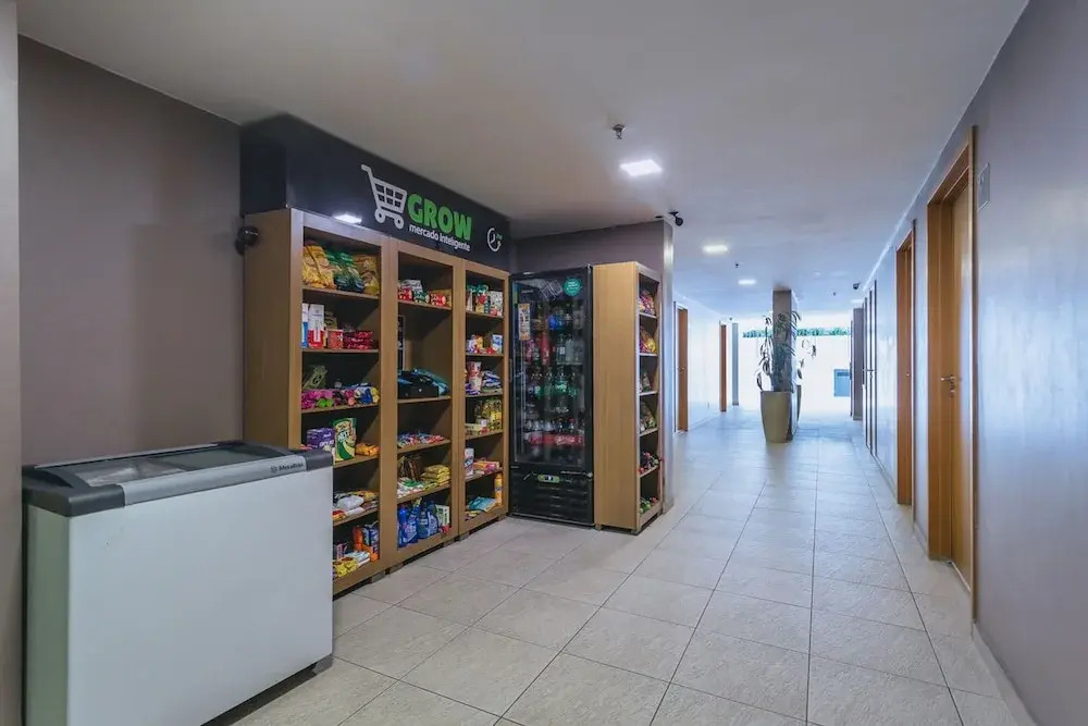 Apto com Piscina Wifi Ar-condicionado e Garagem