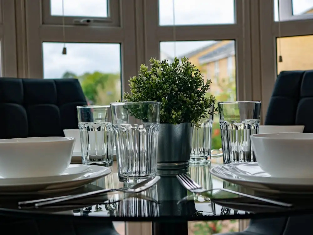 Royale Blenheim Apartment