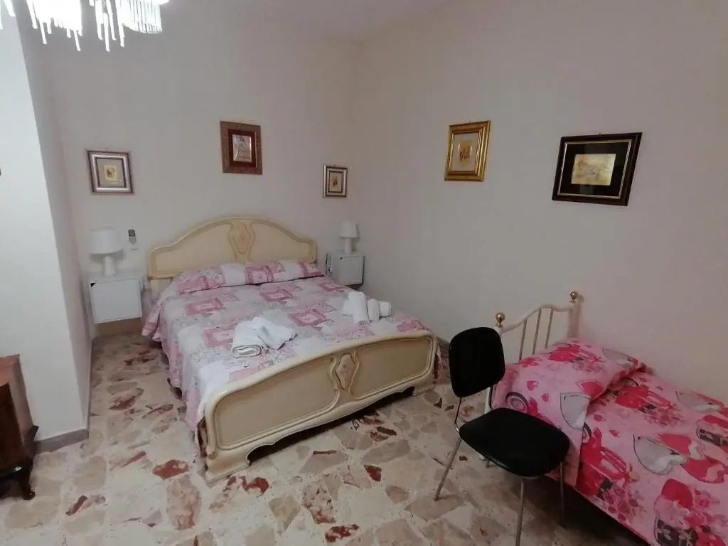 San Caloiru Home