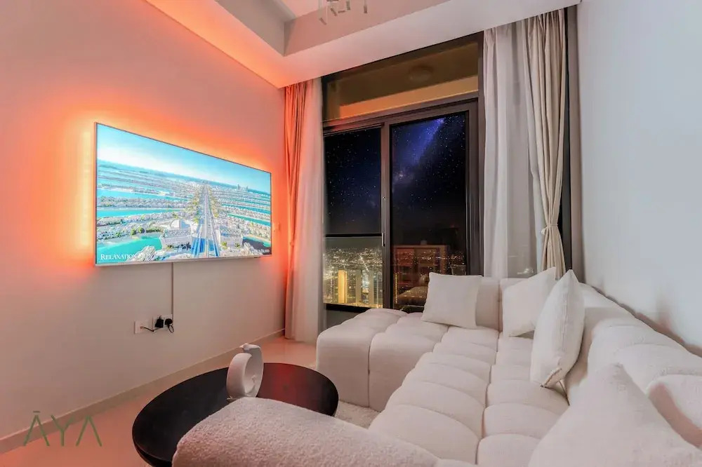 Aya - Luxury Living in 2BR at Aykon City