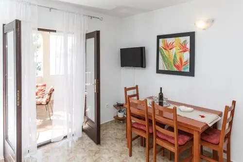 Apartments Cvita