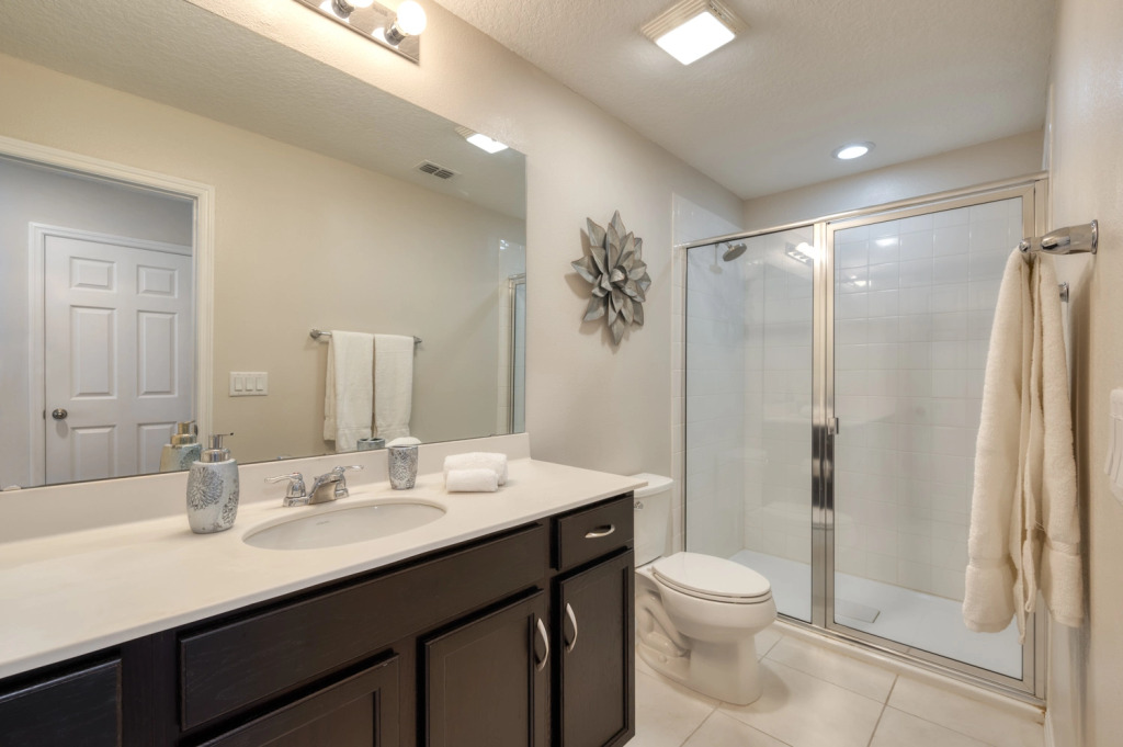 Comfortable villa with private pool near Disney