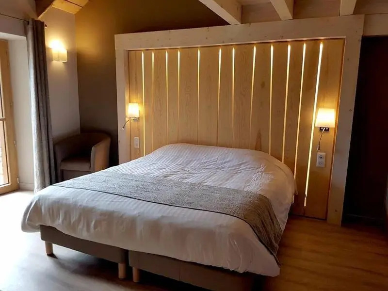 Logis Hotel De La Poste - Tence