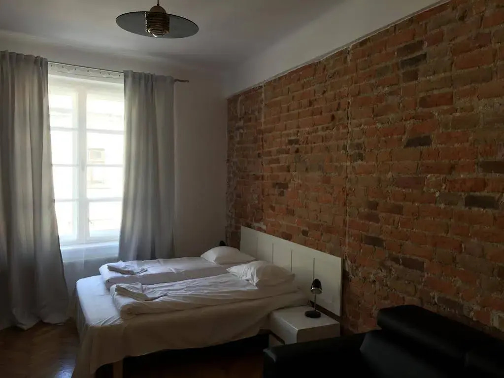 Main Market Square Apartments