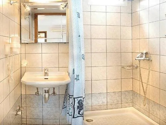 Alexandros Hotel Apartments