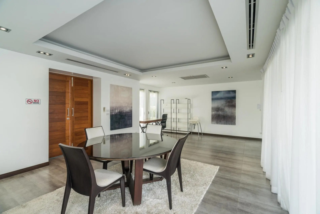 Diamond 273 - Modern 4 bedroom private pool in Bangtao