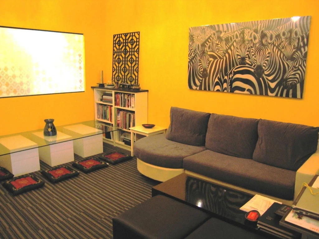Moni Gallery Hostel