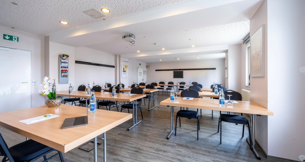 PLAZA INN Stuttgart Airport Messe