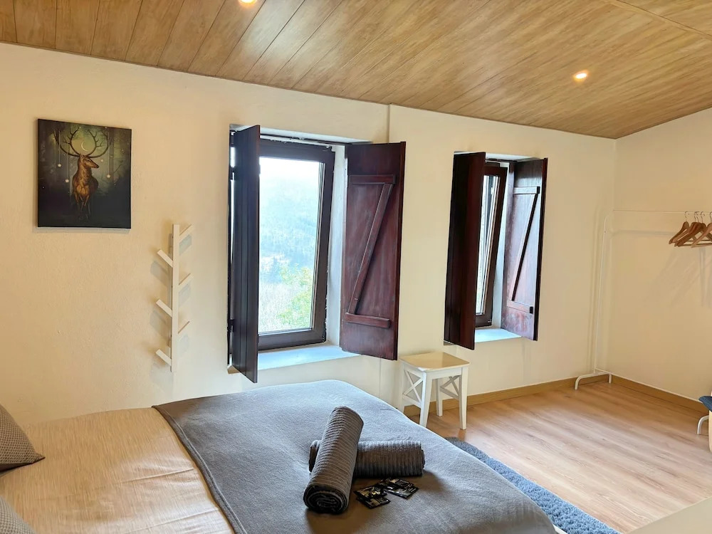Retiro de Gondramaz – Entire 200 m² Nature Retreat