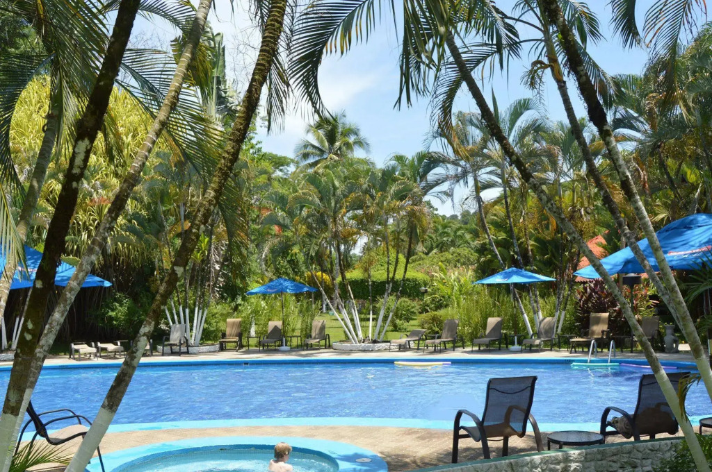 Hotel Villas Rio Mar