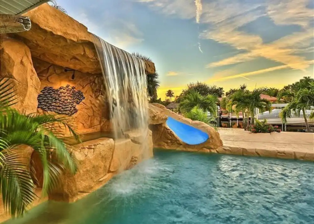 Tropic Like it Hot! Private Tropical Retreat