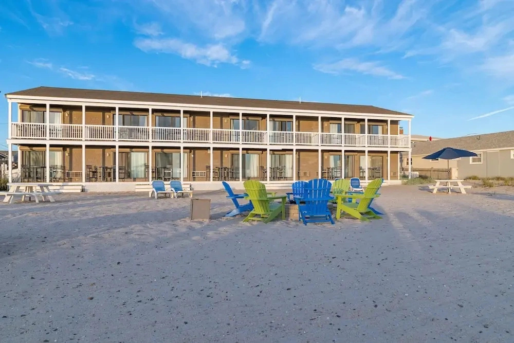 Sandbar Inn - Dog Friendly