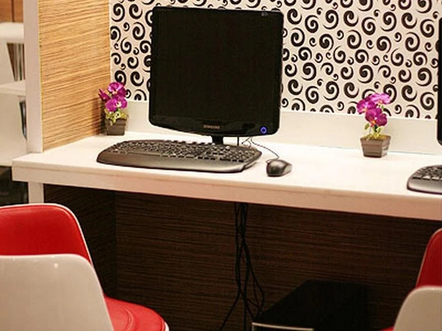 Masters Suites Hotel