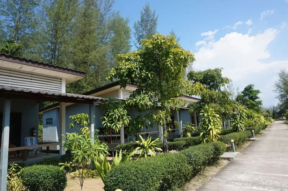 Cousin Resort Koh Kho Khao Beach