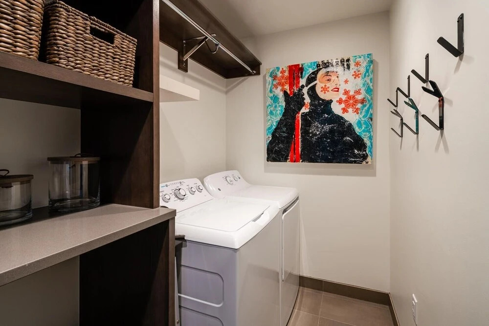 215 Lakelodge 2 Bedroom Condo by Moonlight Basin Lodging