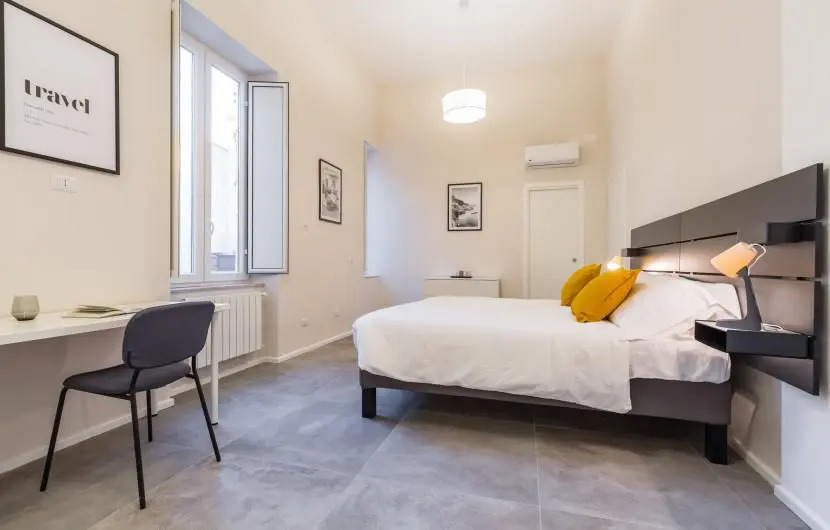Flat 98M² 3 Bedrooms 3 Bathrooms - Naples