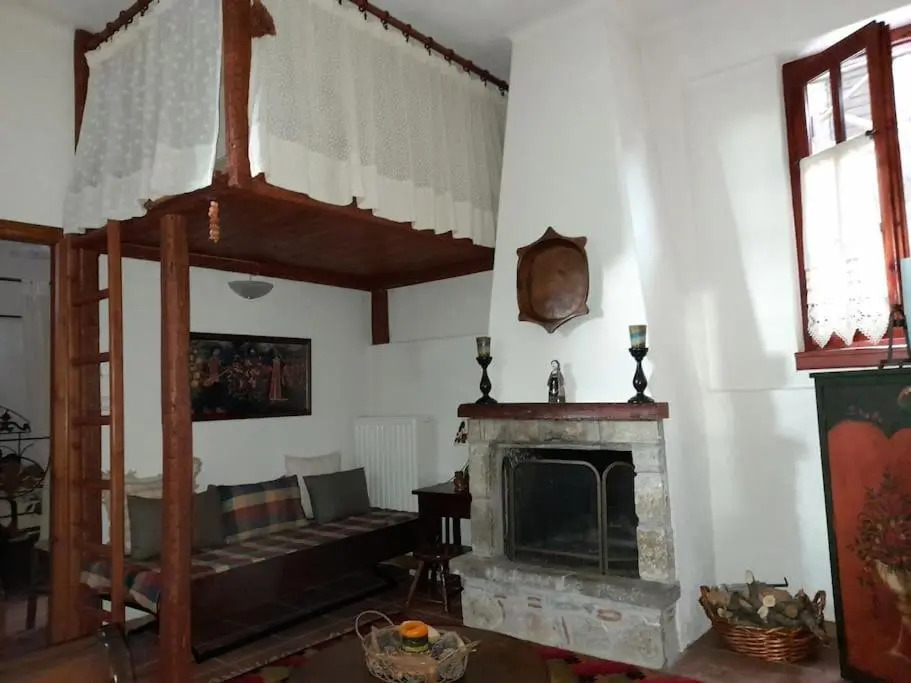 Nelfi's apartments I - Αράχωβα
