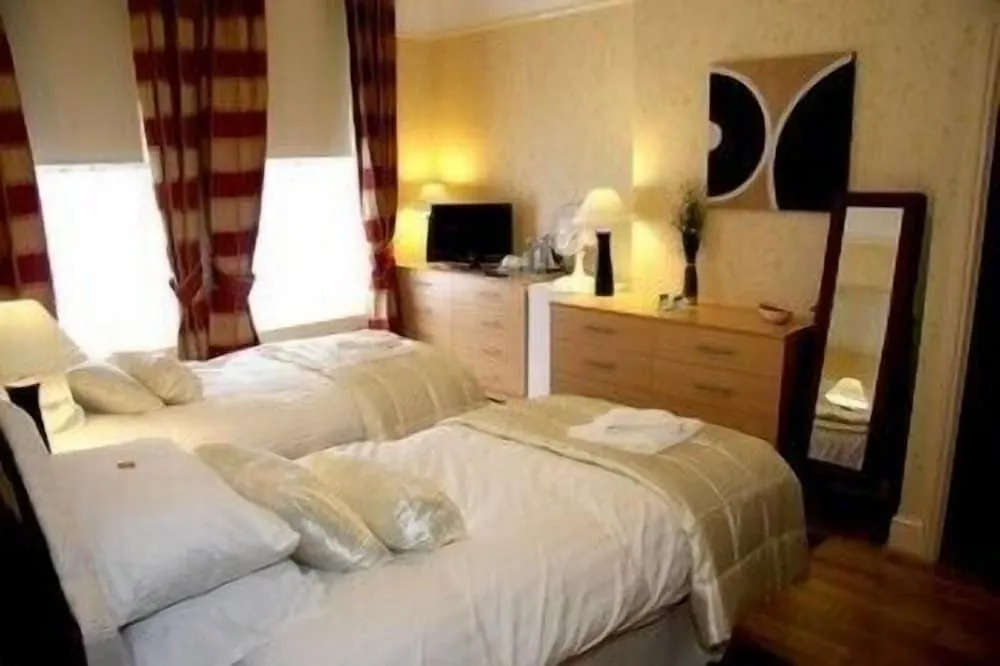 Beech Mount Grove Suites