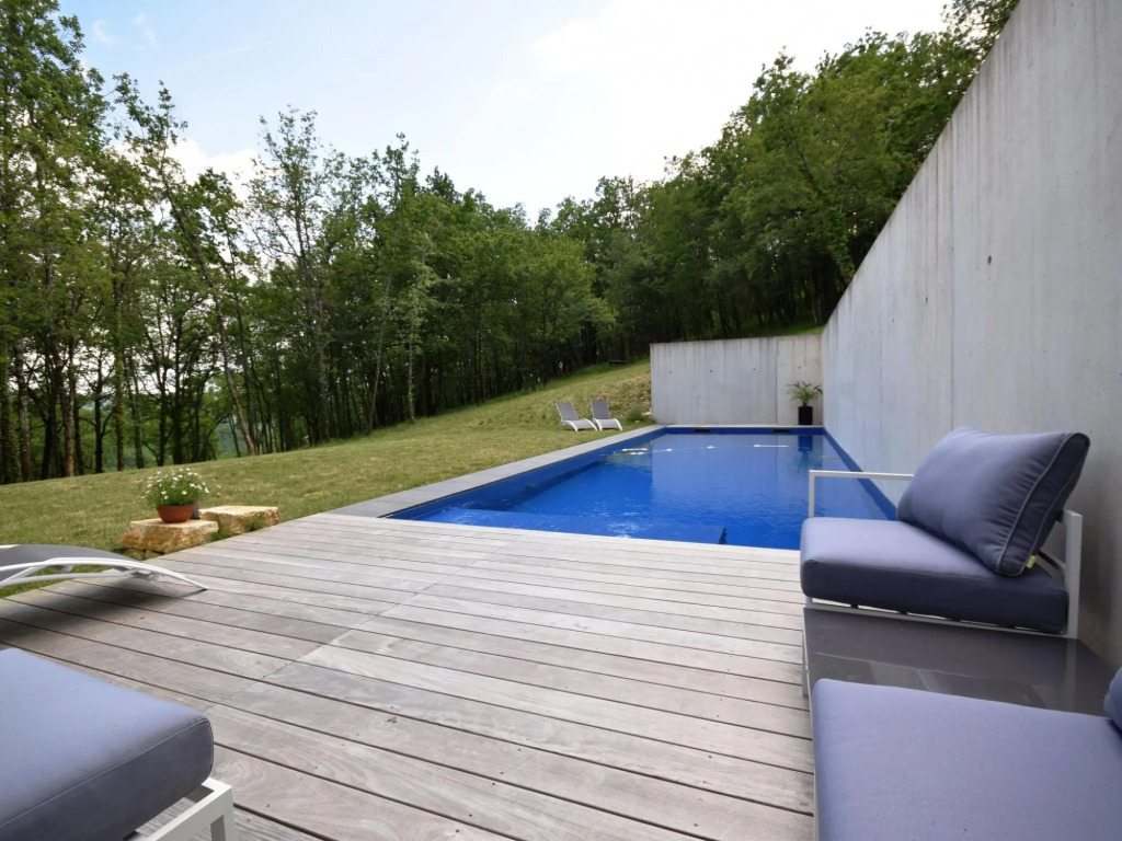 Luxurious Holiday Home in Boissières
