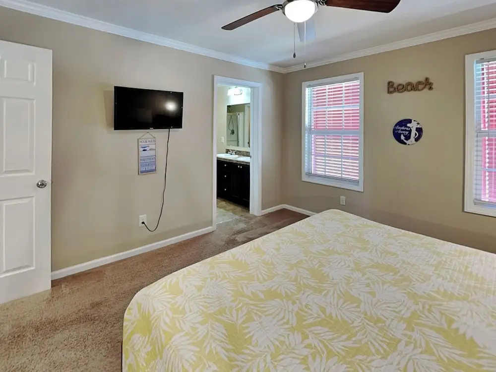 Starboard Shores by Topsail Realty
