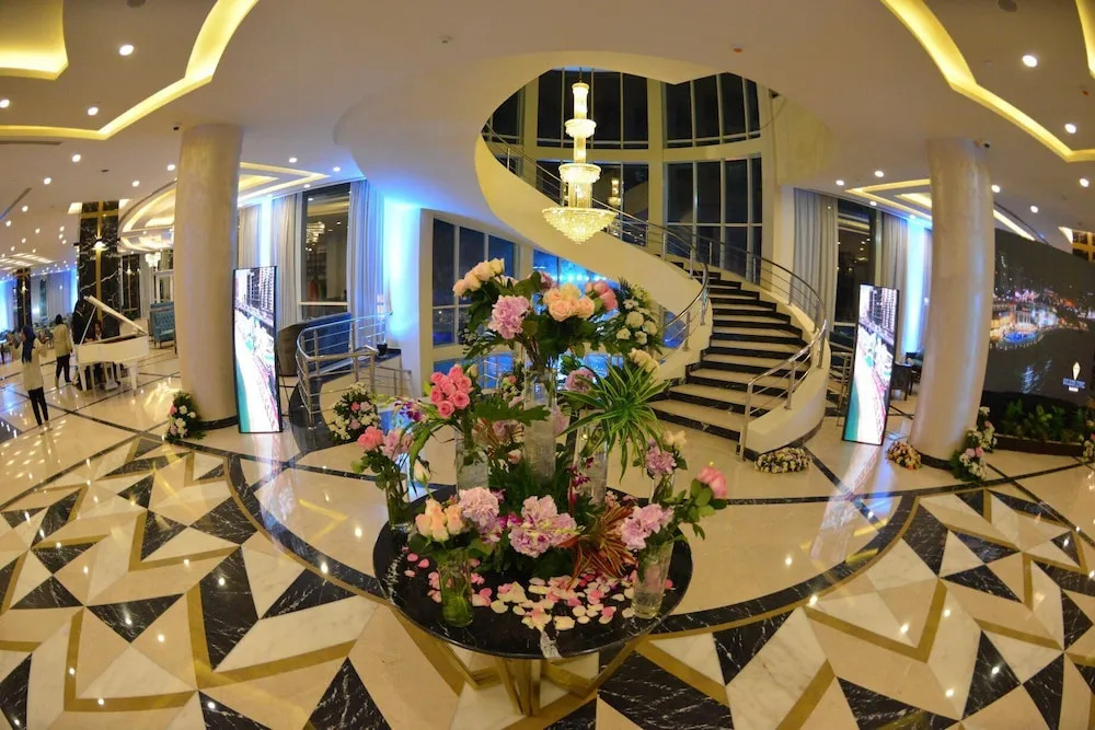 Golden Jewel Beach&Hotel