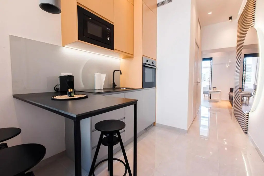 Zeus Design Apartments Unique #36