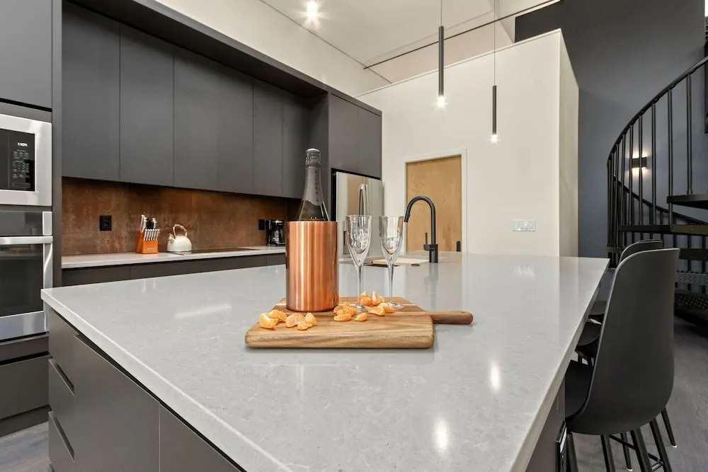 New! Modern Scandinavian Loft in Old Town Square