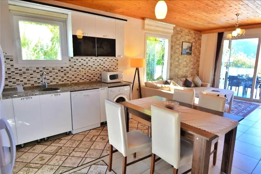 Villa Labne 2